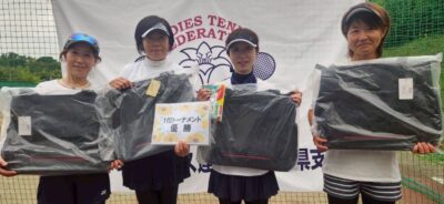 女子連親睦テニス大会開催